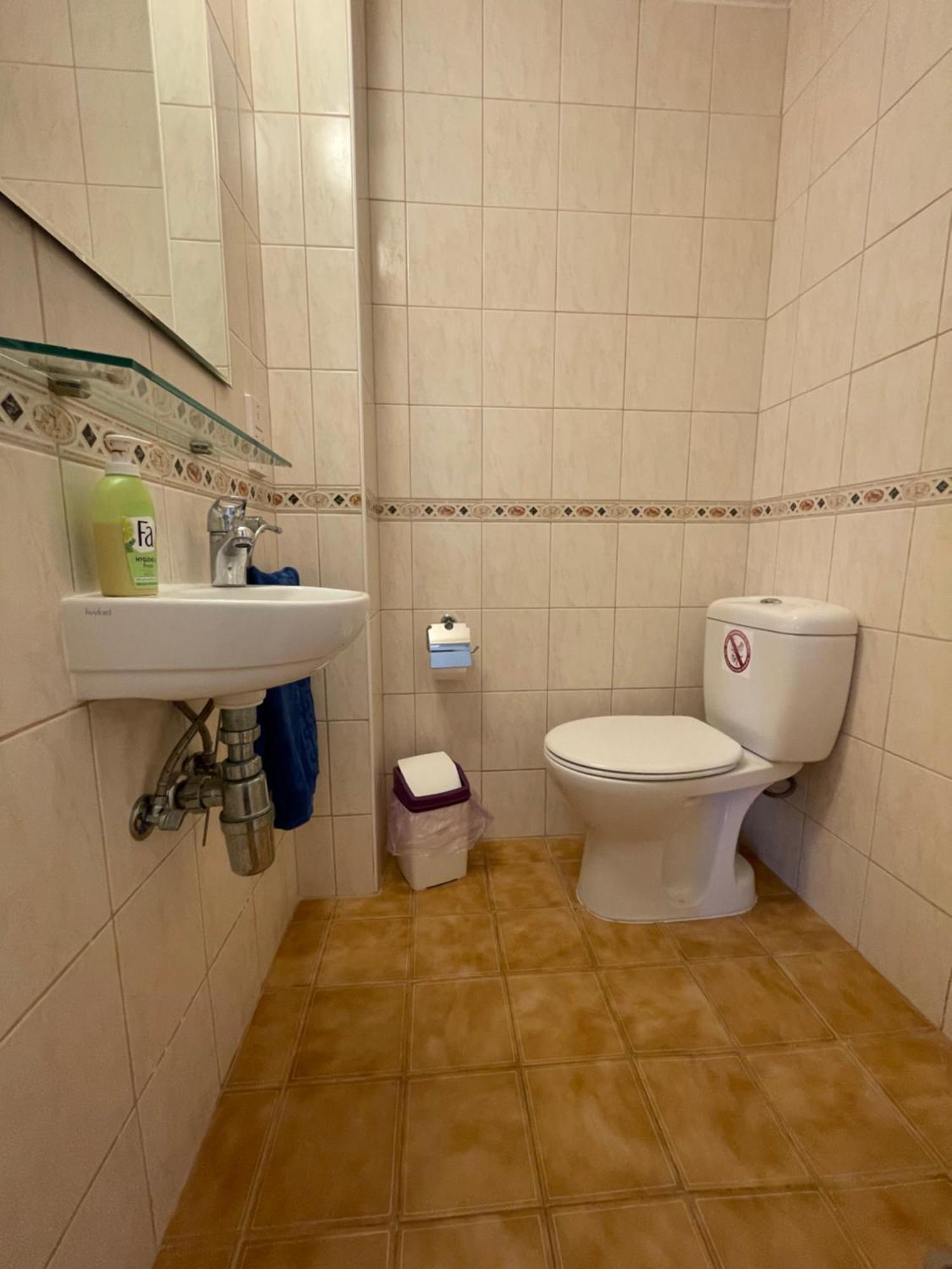 Limnaria Gardens Two Bedroom Apartment With Balcony Paphos Bagian luar foto